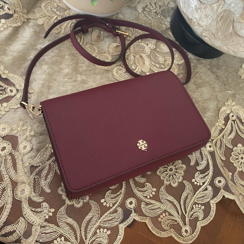 Tory Burch crossbody - Picture 2 of 8